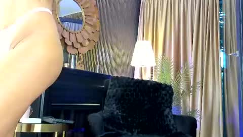 Snapshot of lovingblondie chatting on 3, 7, 2026 Nora online show from 3, 7, 2026