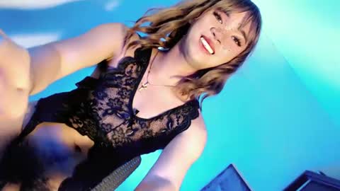 Lovingmonaru969 online show from 20, 2, 2025