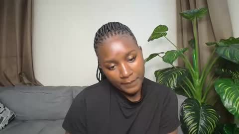 loyalcutie online show from 13, 5, 2026