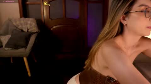  ---Goys incredible photographs online show from 28, 10, 2025