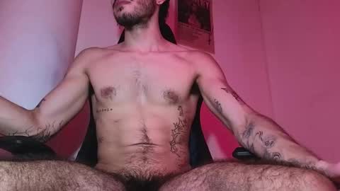 Snapshot of luan_goon chatting on 19, 11, 2025 online show from 19, 11, 2025