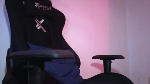   online show from 13, 4, 2026