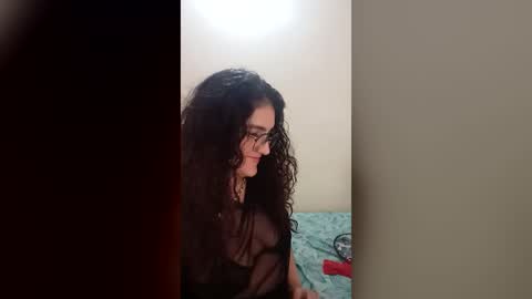 Snapshot of luana363 chatting on 25, 6, 2026 luana363 online show from 25, 6, 2026