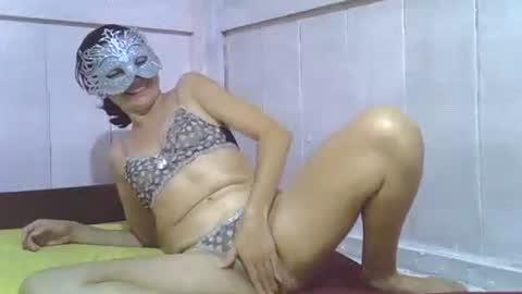 Luana online show from 5, 11, 2025