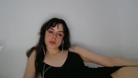 Snapshot of luana789 chatting on 27, 2, 2026 luana online show from 27, 2, 2026