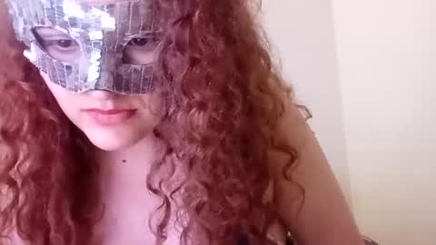 Snapshot of luana_winner chatting on 12, 3, 2025 luana_winner online show from 12, 3, 2025