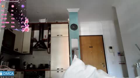 luara_ online show from 3, 7, 2026