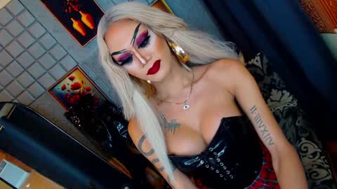 DEMONYETA LA TARRAH online show from 9, 12, 2024