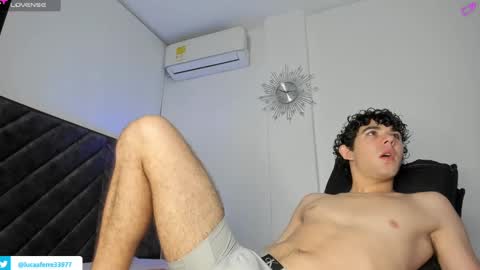 Luca Ferrer online show from 14, 2, 2025