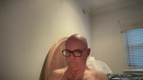 Snapshot of lucas10004 chatting on 21, 2, 2025 lucas10004 online show from 21, 2, 2025