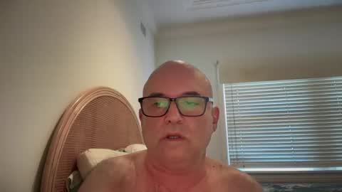 Snapshot of lucas10004 chatting on 7, 3, 2025 lucas10004 online show from 7, 3, 2025