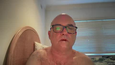 Snapshot of lucas10004 chatting on 12, 3, 2025 lucas10004 online show from 12, 3, 2025