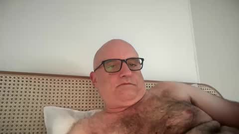 Snapshot of lucas10004 chatting on 6, 10, 2025 lucas10004 online show from 6, 10, 2025