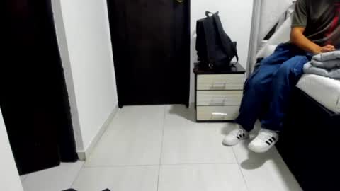 lucas_cruz1 online show from 18, 6, 2026