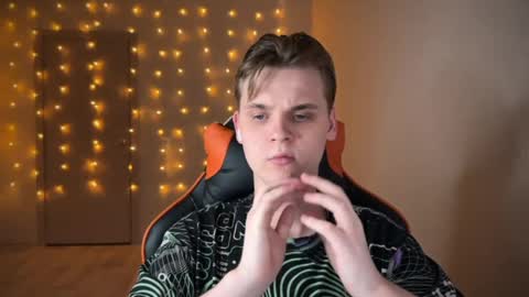 Snapshot of lucas_dany chatting on 9, 1, 2025 Lucas Gill online show from 9, 1, 2025