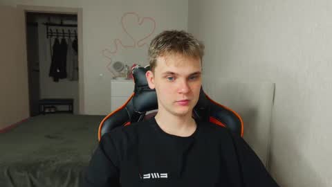 Snapshot of lucas_dany chatting on 29, 9, 2025 Lucas Gill online show from 29, 9, 2025