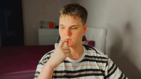 Lucas Gill online show from 22, 2, 2026