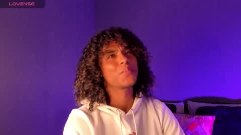 Snapshot of lucas_eevans07 chatting on 16, 1, 2025   online show from 16, 1, 2025
