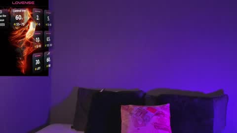 Snapshot of lucas_eevans07 chatting on 11, 2, 2025   online show from 11, 2, 2025