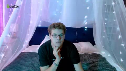 lucas_long_ online show from 14, 9, 2025