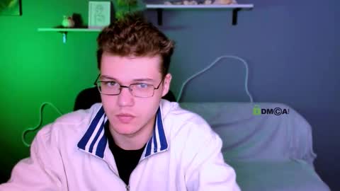 lucas_long_ online show from 21, 10, 2025