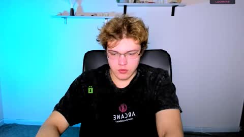 lucas_long_ online show from 5, 2, 2026