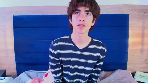 lucas_xo online show from 9, 9, 2025