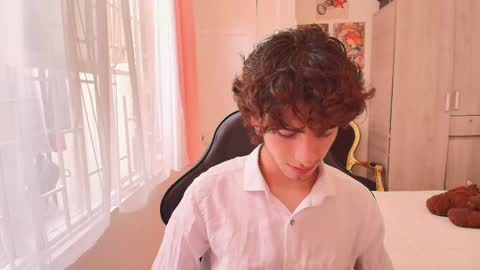 lucas_xo online show from 15, 10, 2025