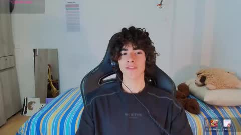 lucas_xo online show from 4, 3, 2026