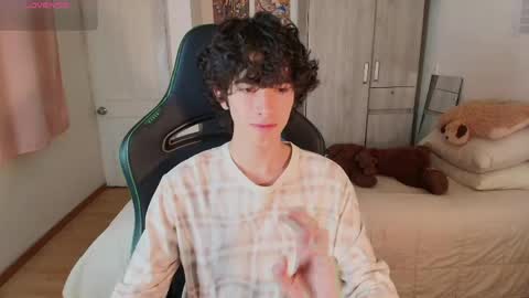 lucas_xo online show from 29, 4, 2026