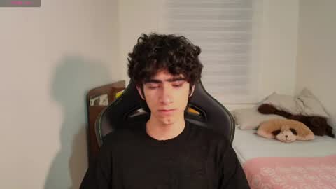 lucas_xo online show from 22, 6, 2026