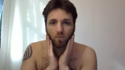 lucasbacon13 online show from 22, 1, 2025