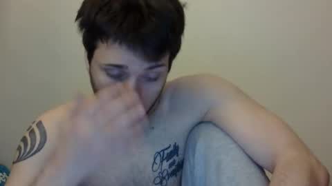 lucasbacon13 online show from 14, 2, 2025