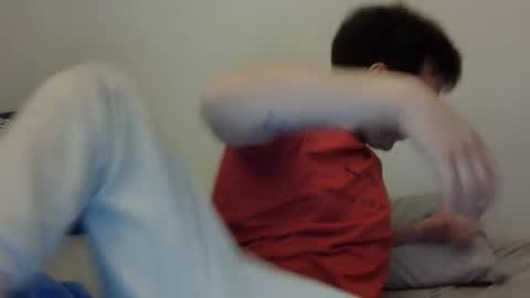 lucasbacon13 online show from 16, 2, 2025