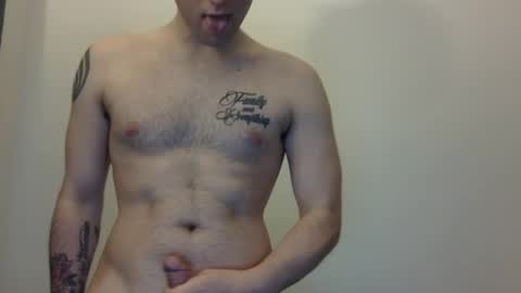 lucasbacon13 online show from 19, 2, 2025