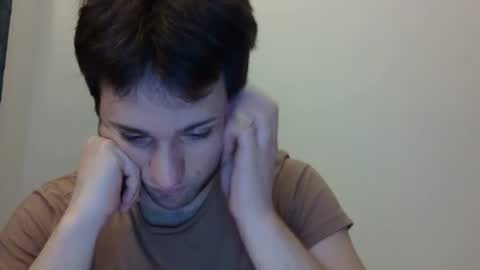 lucasbacon13 online show from 26, 2, 2025