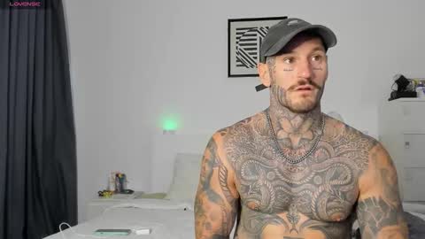 lucasexclusive online show from 5, 11, 2025