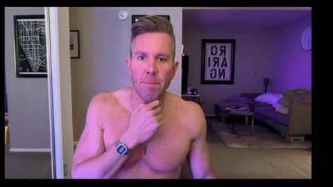 Snapshot of lucasjake chatting on 10, 5, 2026 Lucas Jake online show from 10, 5, 2026