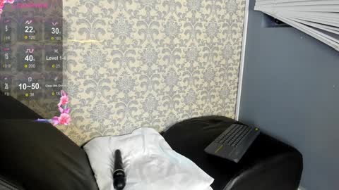 MIA HOT online show from 6, 2, 2025