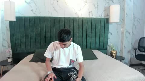 Lucca Moreti online show from 22, 3, 2026