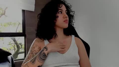   online show from 31, 1, 2025
