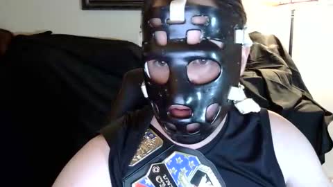 Snapshot of luchawhoreny chatting on 19, 1, 2026 The LuchaWhore online show from 19, 1, 2026