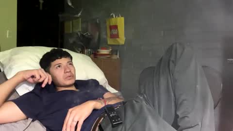 Felipe online show from 12, 2, 2025