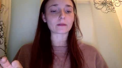 Snapshot of luci_layne chatting on 21, 10, 2025 Luci Layne online show from 21, 10, 2025