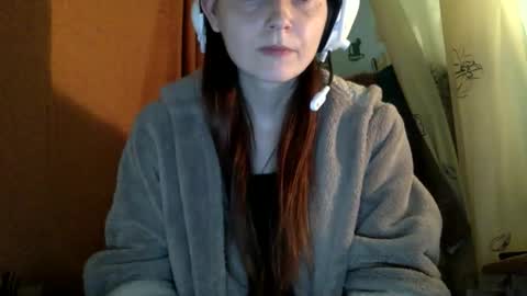 Luci Layne online show from 28, 5, 2026