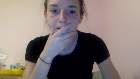 Snapshot of luci_layne chatting on 28, 7, 2026 Luci Layne online show from 28, 7, 2026