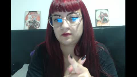 Snapshot of lucia_d_carton chatting on 1, 4, 2026 Lulu DCarton online show from 1, 4, 2026