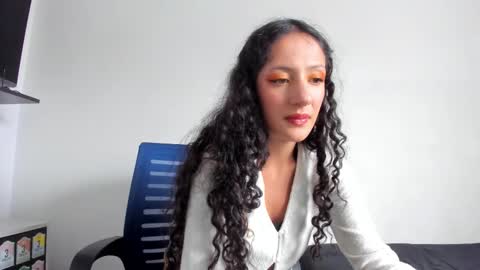 Lucia online show from 26, 9, 2025