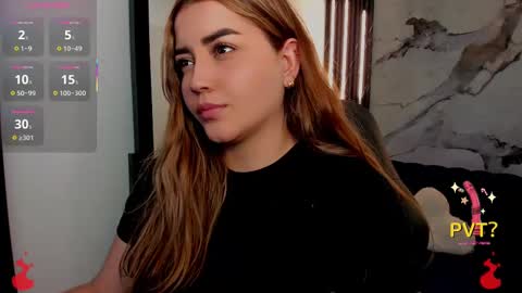 lucia star  online show from 22, 9, 2025