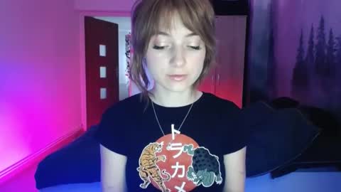 Snapshot of luciacam20 chatting on 4, 12, 2024 Lucy online show from 4, 12, 2024